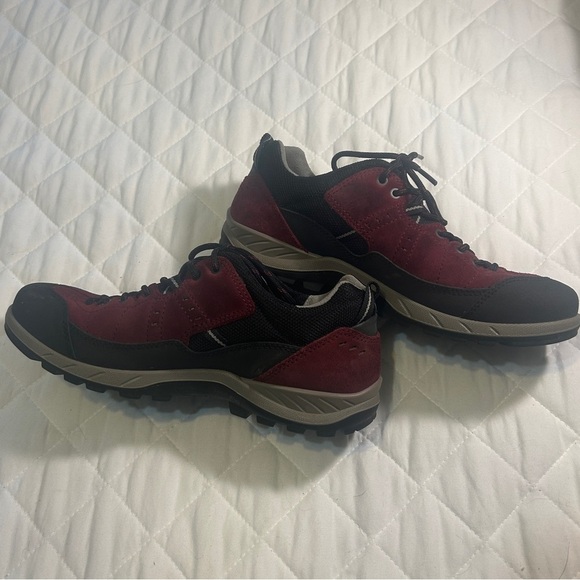 Ecco Receptor LT walking and hiking shoe. Women’s size 8.5. Gore-Tex - Picture 7 of 11